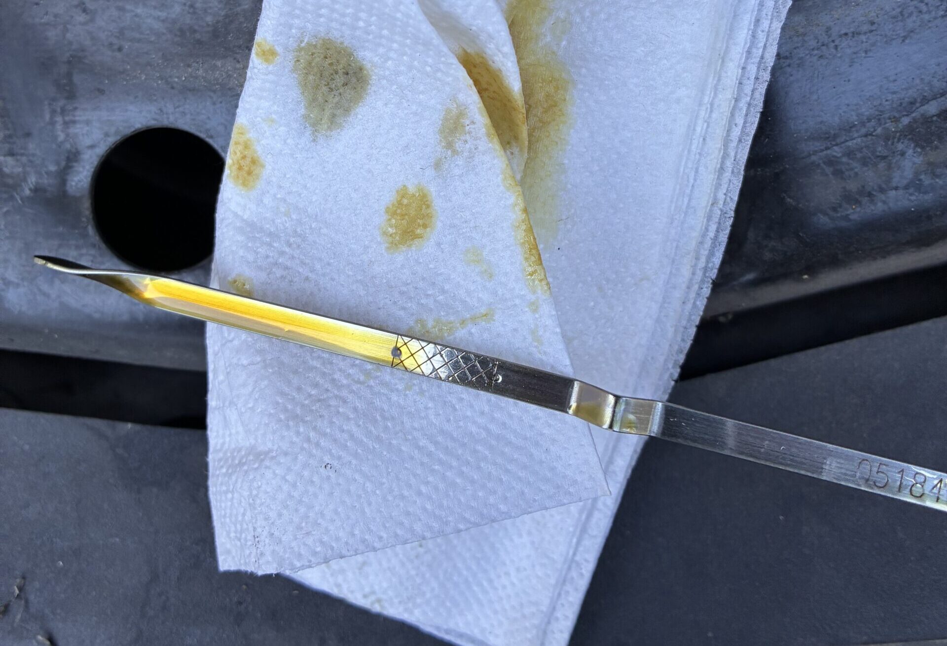 Уровень масла в Dodge Grand Caravan 2019 на пробеге 192000 км