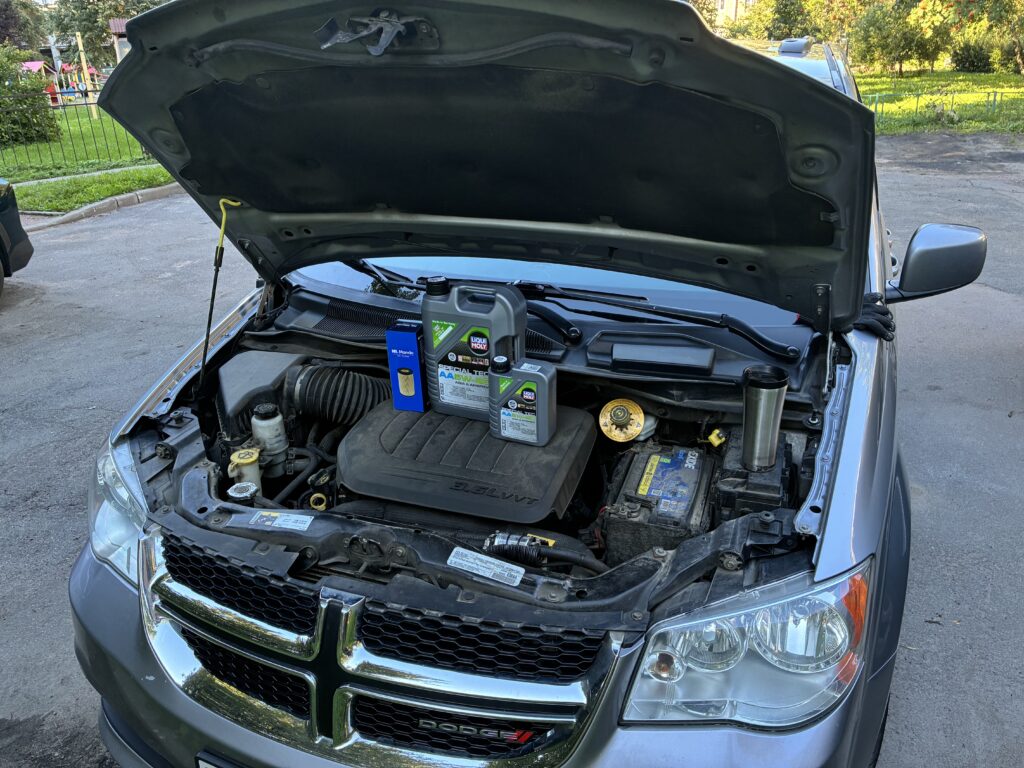 Моторное масло Liqui Moly 5w20